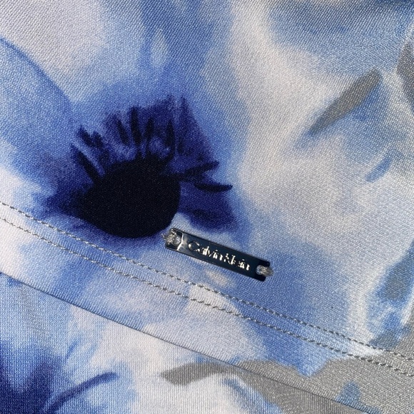 CALVIN KLEIN Sleeveless Floral Print Blouse Blue and Gray Size XL - Picture 6 of 7